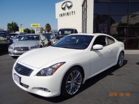 Moonlight White Infiniti G 37 Journey Coupe.  Click to enlarge.