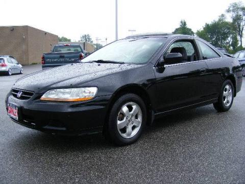 Nighthawk Black Pearl 2002 Honda Accord EX Coupe with Charcoal interior 