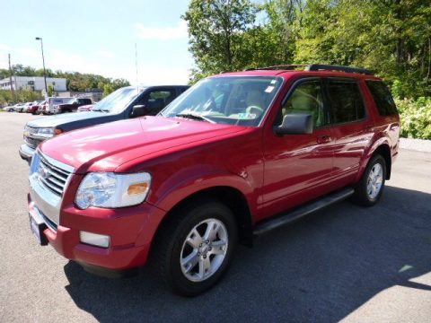 Sangria Red Metallic Ford Explorer XLT 4x4.  Click to enlarge.