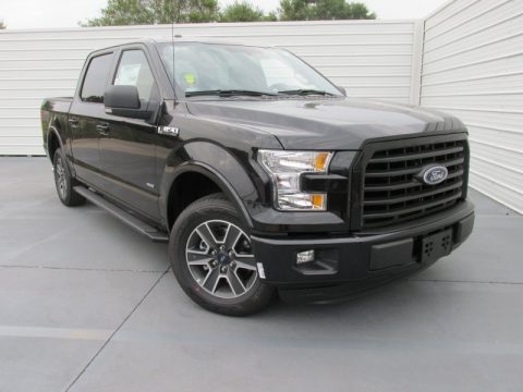 Tuxedo Black Metallic Ford F150 XLT SuperCrew.  Click to enlarge.