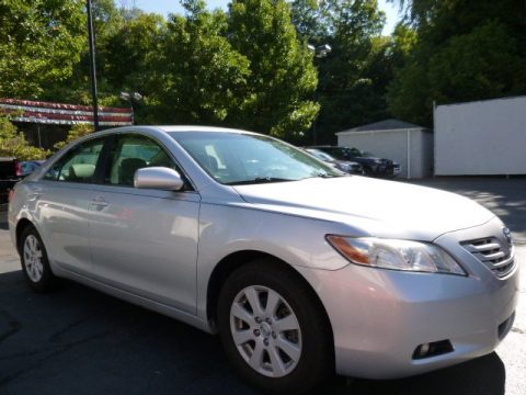 Classic Silver Metallic Toyota Camry XLE.  Click to enlarge.