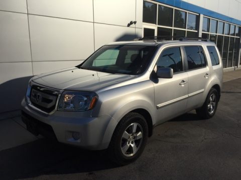 Alabaster Silver Metallic Honda Pilot EX-L 4WD.  Click to enlarge.