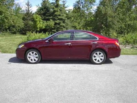 Royal Ruby Red Metallic Lexus ES 350.  Click to enlarge.