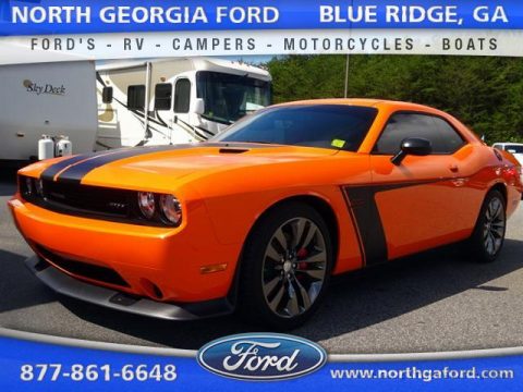 Header Orange Dodge Challenger SRT8 392.  Click to enlarge.