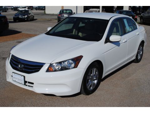 Taffeta White Honda Accord SE Sedan.  Click to enlarge.