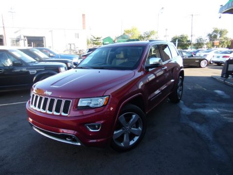 Deep Cherry Red Crystal Pearl Jeep Grand Cherokee Overland 4x4.  Click to enlarge.