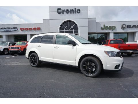 Pearl White Tri-Coat Dodge Journey R/T.  Click to enlarge.