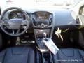 2015 Focus SE Sedan #17