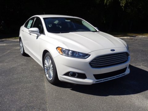 White Platinum Tri-Coat Metallic Ford Fusion SE. Click to enlarge. White Platinum Tri-Coat Metallic Ford Fusion SE. Click to enlarge.