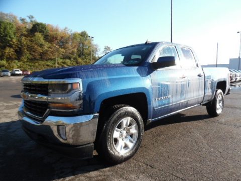 Deep Ocean Blue Metallic Chevrolet Silverado 1500 LT Double Cab 4x4.  Click to enlarge.