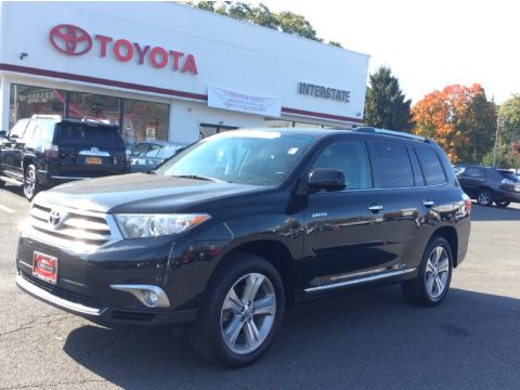 Black Toyota Highlander Limited 4WD.  Click to enlarge.