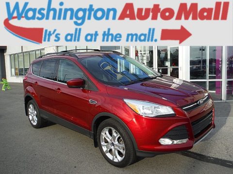 Ruby Red Metallic Ford Escape SE 1.6L EcoBoost 4WD.  Click to enlarge.