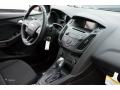 2016 Focus SE Sedan #7