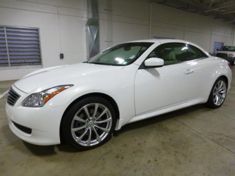 Moonlight White Infiniti G 37 S Sport Convertible.  Click to enlarge.