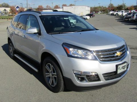 Silver Ice Metallic Chevrolet Traverse LT.  Click to enlarge.