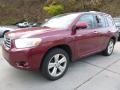 Front 3/4 View of 2008 Toyota Highlander Limited 4WD #7