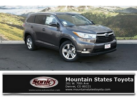 Predawn Gray Mica Toyota Highlander Limited AWD.  Click to enlarge.