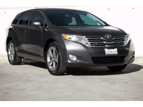 Magnetic Gray Metallic Toyota Venza LE.  Click to enlarge.