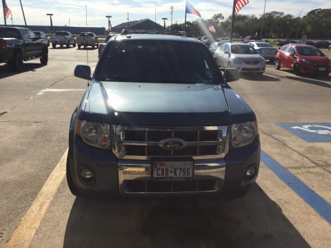 Steel Blue Metallic Ford Escape Limited V6.  Click to enlarge.