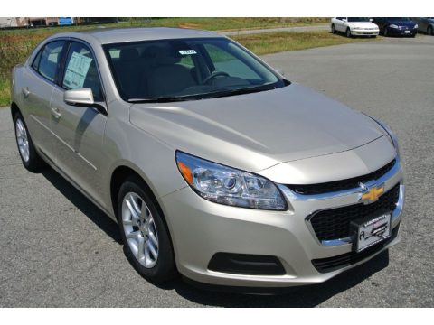 Champagne Silver Metallic Chevrolet Malibu Limited LT.  Click to enlarge.
