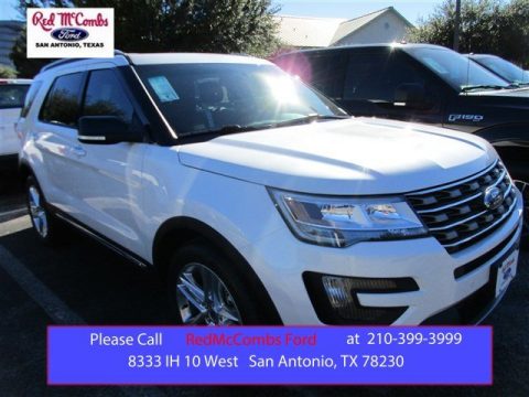 White Platinum Metallic Tri-Coat Ford Explorer XLT.  Click to enlarge.