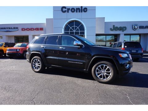 Brilliant Black Crystal Pearl Jeep Grand Cherokee Limited.  Click to enlarge.