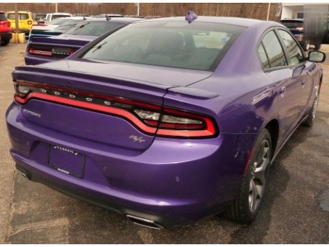 Plum Crazy Pearl Dodge Charger R/T.  Click to enlarge.