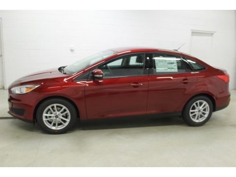 Ruby Red Ford Focus SE Sedan.  Click to enlarge.