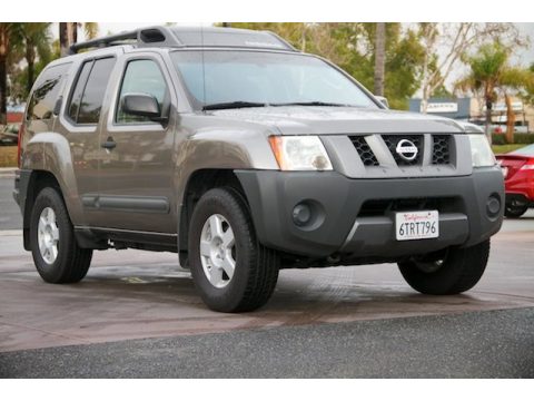 Granite Metallic Nissan Xterra S 4x4.  Click to enlarge.
