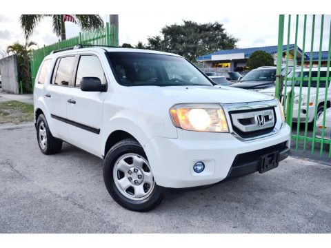 Taffeta White Honda Pilot LX.  Click to enlarge.