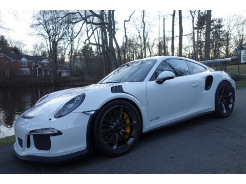 White Porsche 911 GT3 RS.  Click to enlarge.