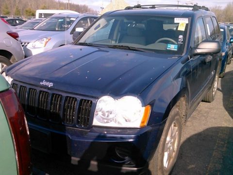 Midnight Blue Pearl Jeep Grand Cherokee Laredo 4x4.  Click to enlarge.