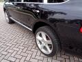 2006 Porsche Cayenne S Wheel #32 2006 Porsche Cayenne S Wheel #32