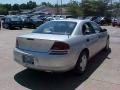 2004 Stratus SE Sedan #8