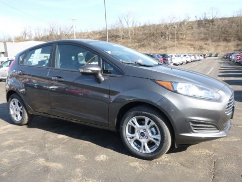 Magnetic Metallic Ford Fiesta SE Hatchback.  Click to enlarge.