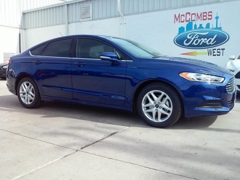Deep Impact Blue Metallic Ford Fusion SE.  Click to enlarge.