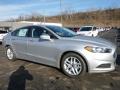 Front 3/4 View of 2016 Ford Fusion SE #1