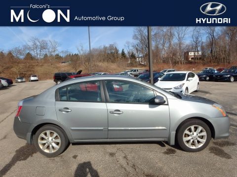 Magnetic Gray Metallic Nissan Sentra 2.0 SL.  Click to enlarge.