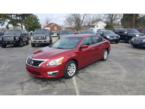 Cayenne Red Nissan Altima 2.5 S.  Click to enlarge.