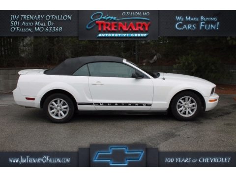 Performance White Ford Mustang V6 Deluxe Convertible.  Click to enlarge.