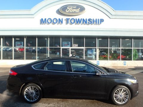 Tuxedo Black Ford Fusion SE EcoBoost.  Click to enlarge.
