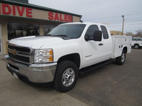 Summit White Chevrolet Silverado 2500HD LT Extended Cab 4x4.  Click to enlarge.