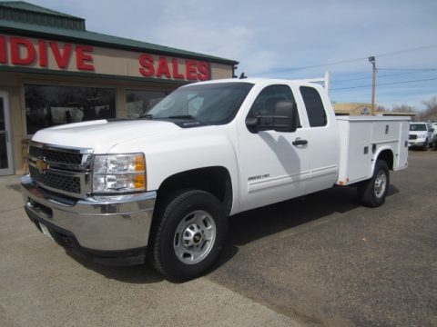 Summit White Chevrolet Silverado 2500HD LT Extended Cab 4x4.  Click to enlarge.
