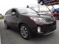 Front 3/4 View of 2014 Kia Sorento SX V6 AWD #7