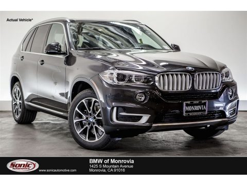 Dark Graphite Metallic BMW X5 xDrive35d.  Click to enlarge.