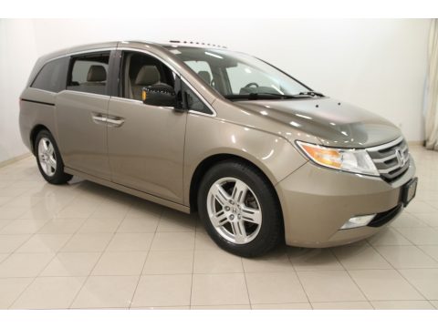 Mocha Metallic Honda Odyssey Touring.  Click to enlarge.