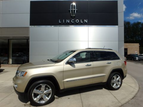 White Gold Metallic Jeep Grand Cherokee Overland 4x4.  Click to enlarge.