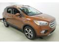 Front 3/4 View of 2017 Ford Escape SE 4WD #4