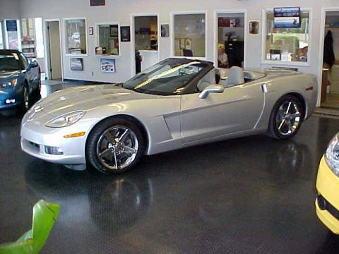 Machine Silver Metallic Chevrolet Corvette Convertible.  Click to enlarge.