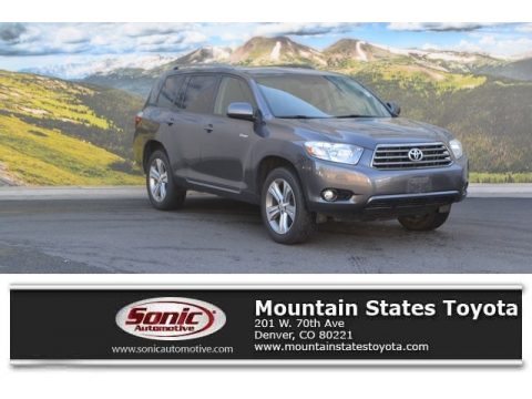 Magnetic Gray Metallic Toyota Highlander Sport 4WD.  Click to enlarge.